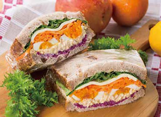 みそマヨネーズと野菜のサンド